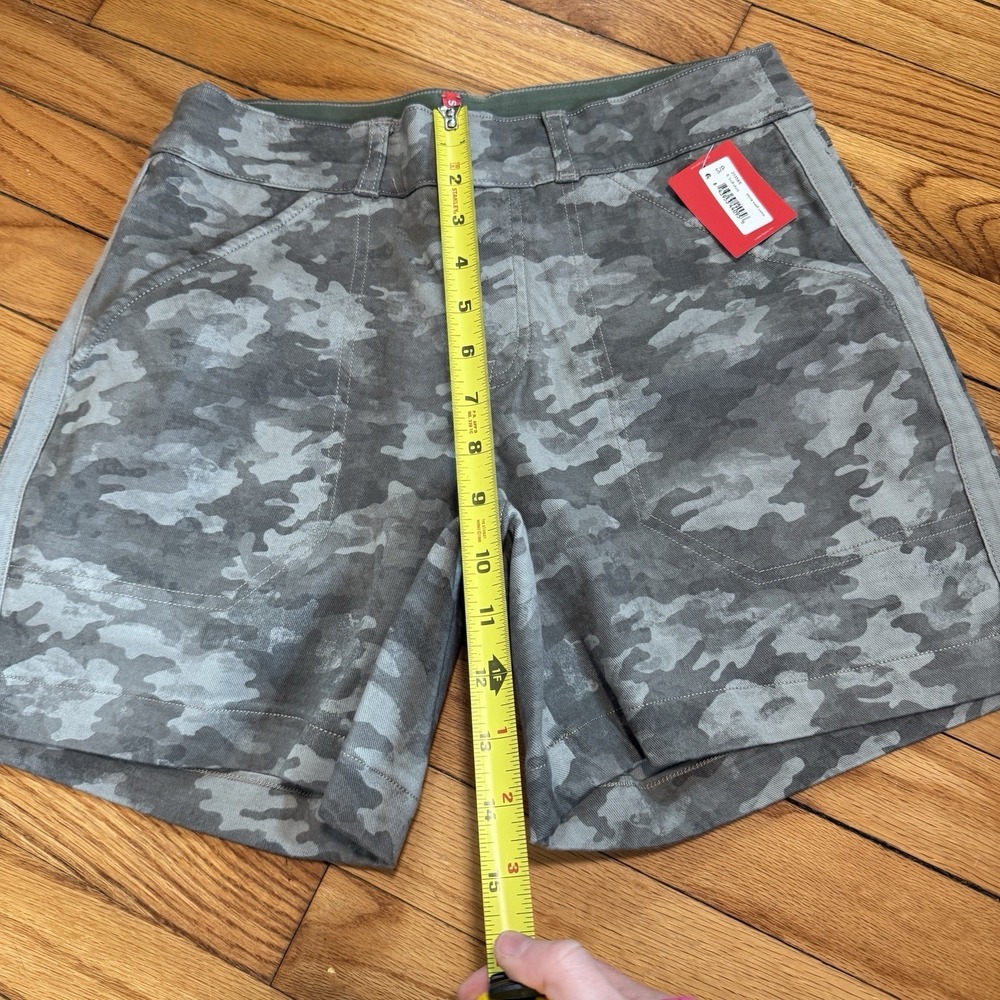 Spanx NWT 6‎ Inch Twill Shorts in Stone Wash Camo Size Small - Picture 6 of 8